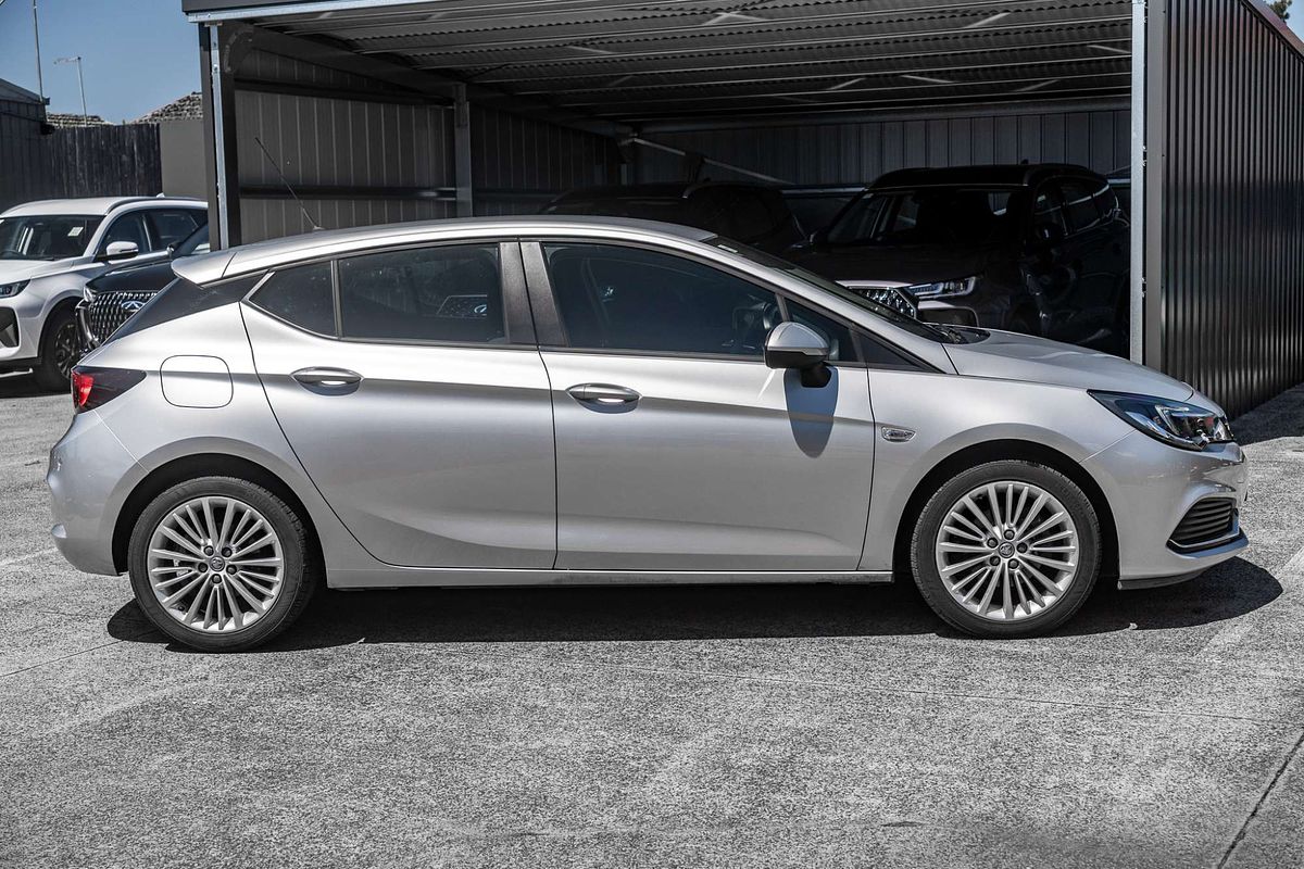 2018 Holden Astra R BK