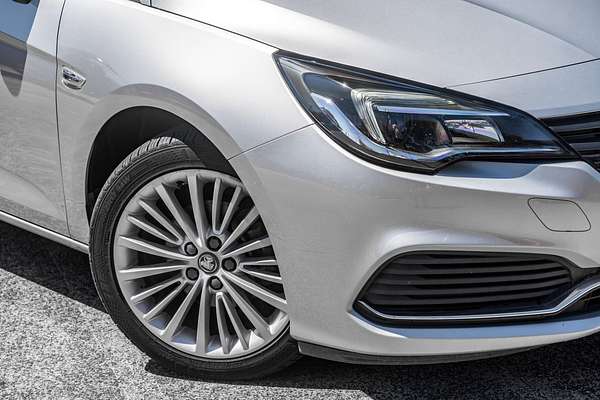 2018 Holden Astra R BK