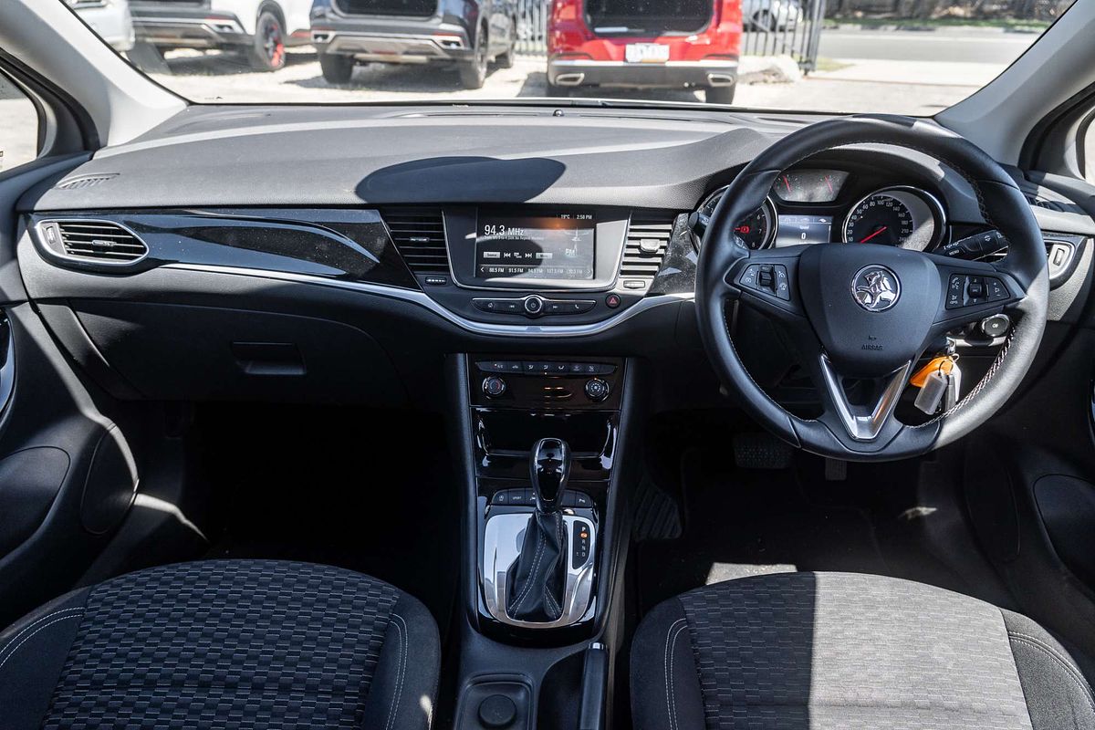 2018 Holden Astra R BK