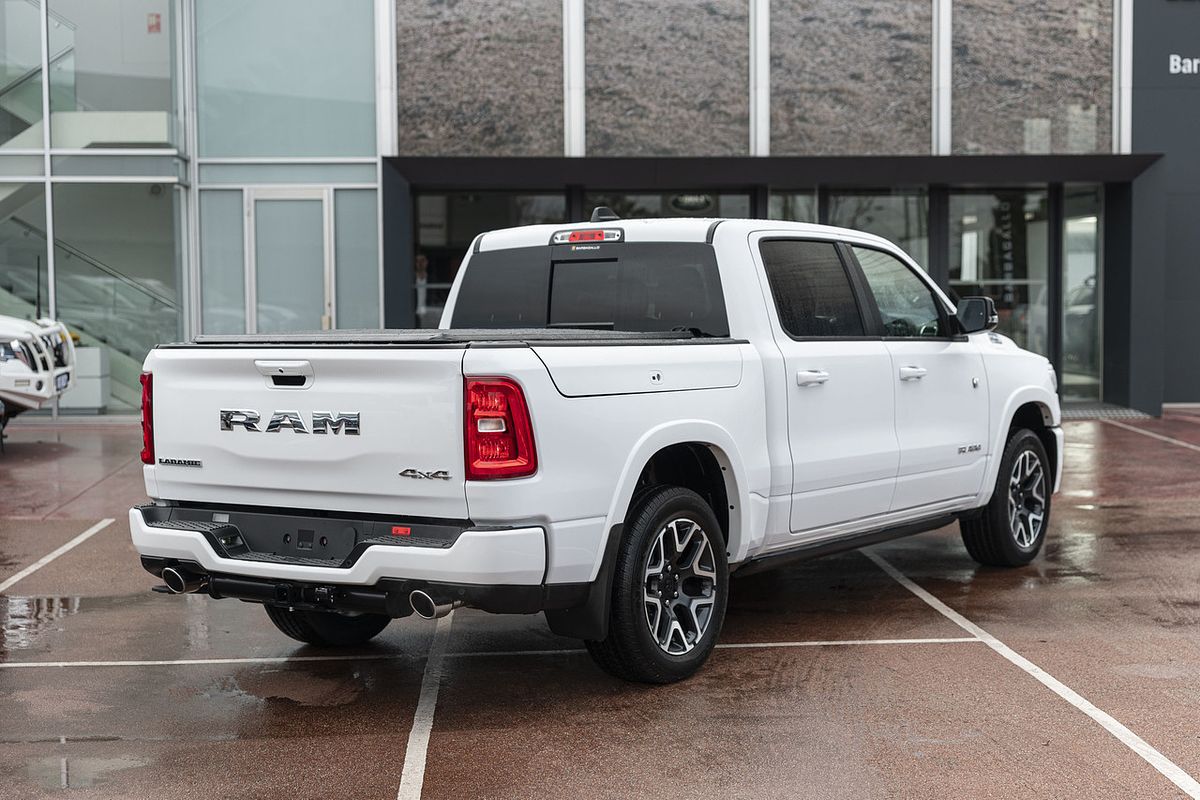 2025 RAM 1500 Laramie Sport Hurricane SO RamBox DT 4X4 SWB