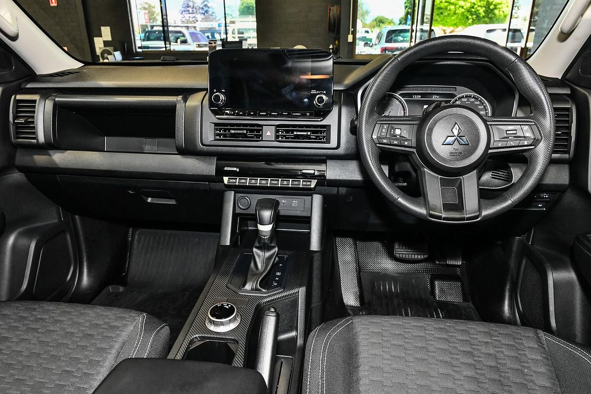 2023 Mitsubishi Triton GLX+ MV 4X4