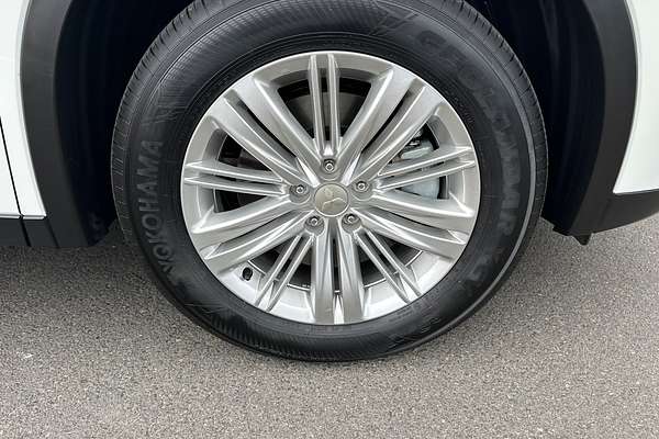 2024 Mitsubishi Outlander LS ZM