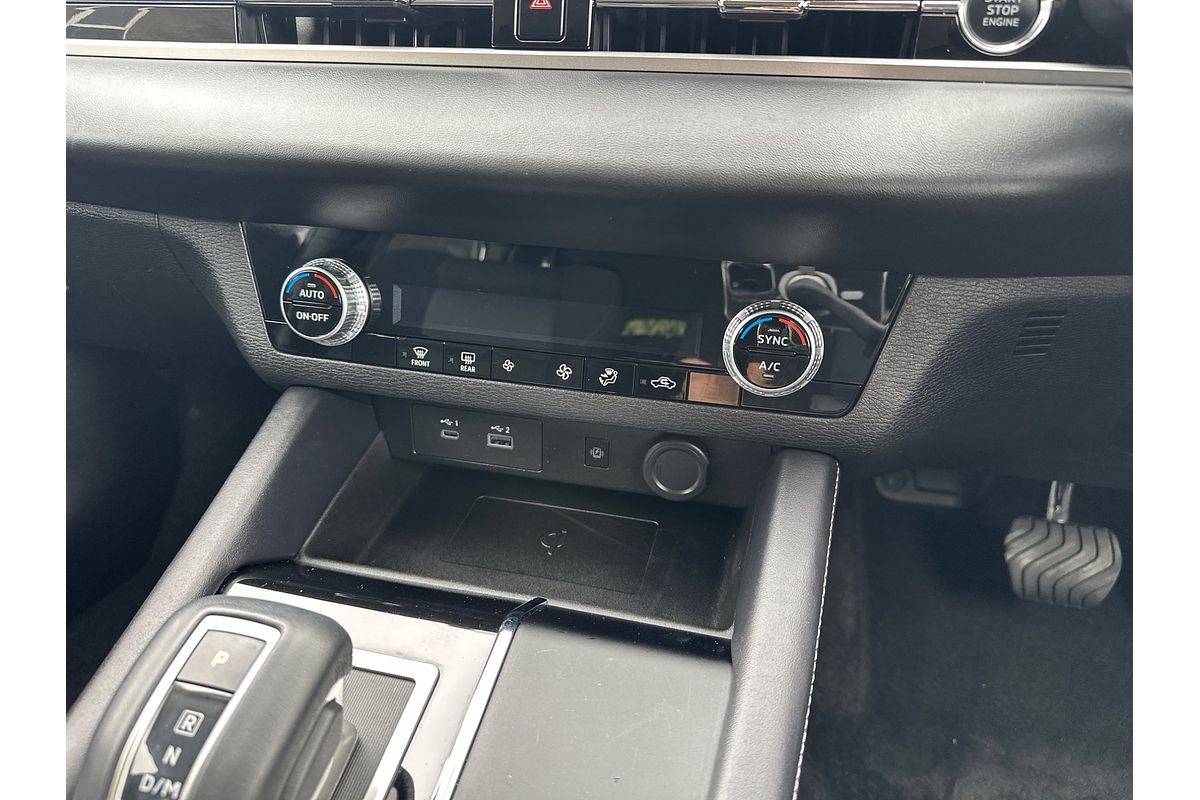 2024 Mitsubishi Outlander LS ZM