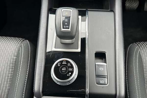 2024 Mitsubishi Outlander LS ZM