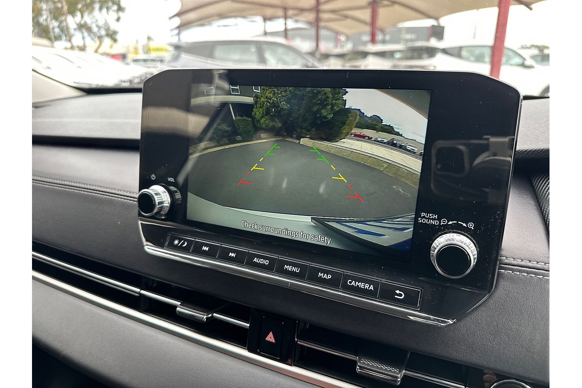 2024 Mitsubishi Outlander LS ZM