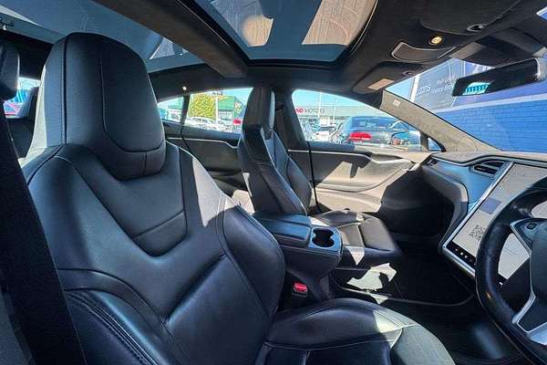 2015 Tesla Model S P85D