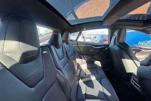 2015 Tesla Model S P85D
