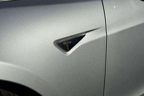 2015 Tesla Model S P85D