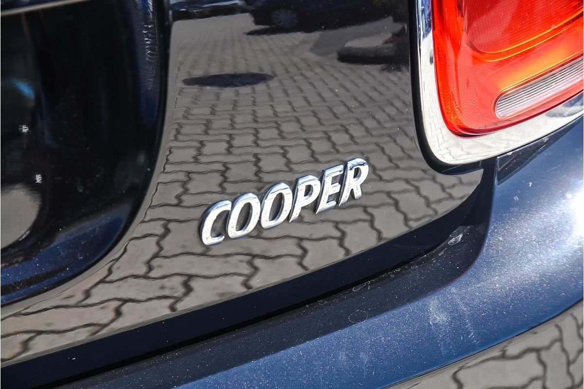 2017 MINI Hatch Cooper F56