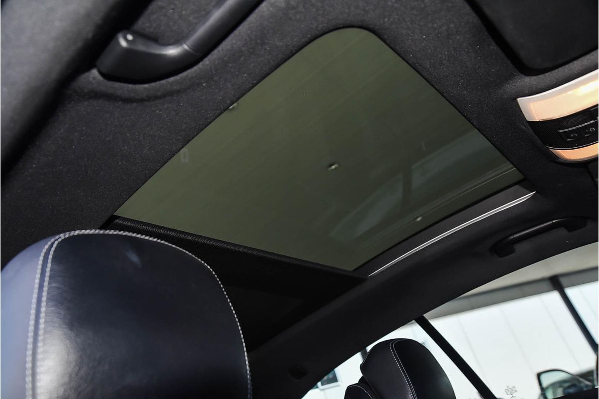 2015 Mercedes-Benz E400  207 MY15