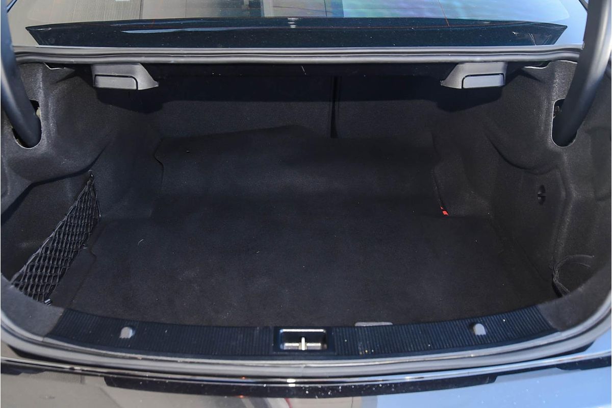 2015 Mercedes-Benz E400  207 MY15