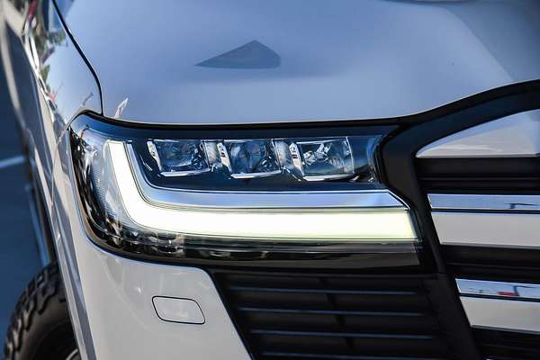 2022 Toyota LANDCRUISER LC300 SAHARA (4x4) FJA300R