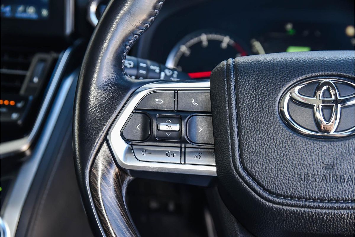 2022 Toyota LANDCRUISER LC300 SAHARA (4x4) FJA300R