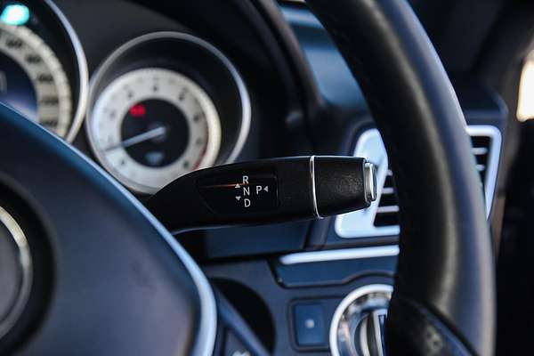 2015 Mercedes-Benz E400  207 MY15