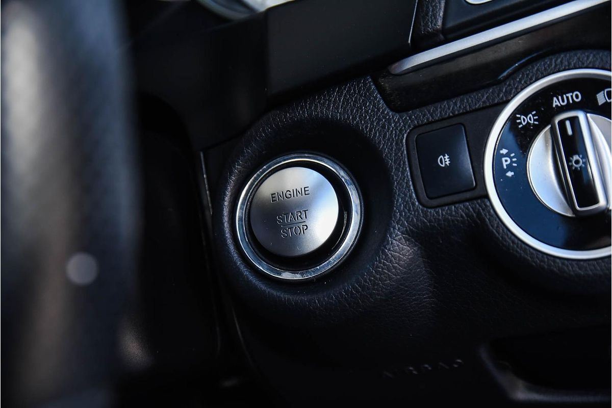 2015 Mercedes-Benz E400  207 MY15