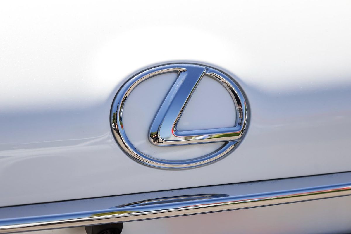 2017 Lexus NX NX200t Luxury AGZ10R