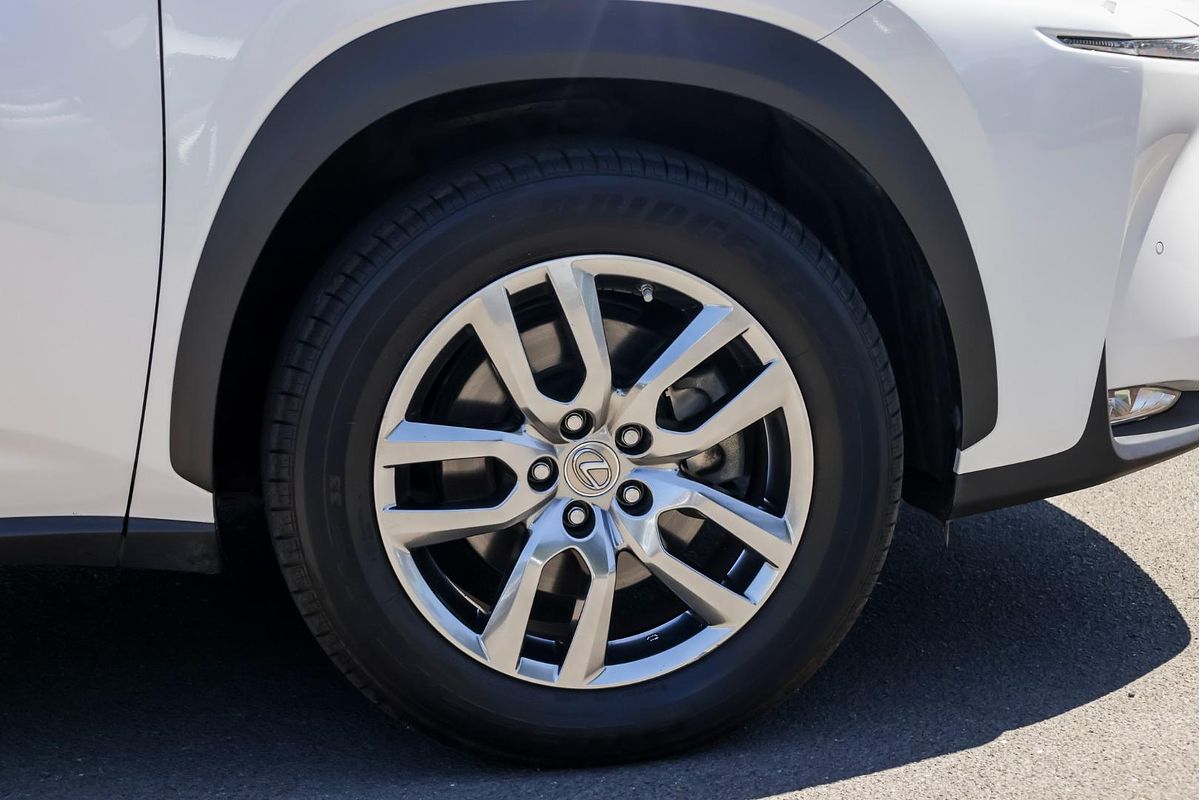 2017 Lexus NX NX200t Luxury AGZ10R