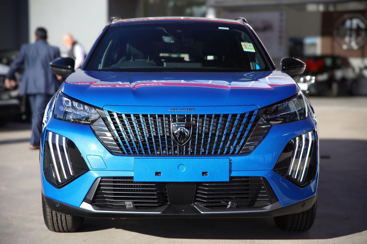 2023 Peugeot 2008 GT P24