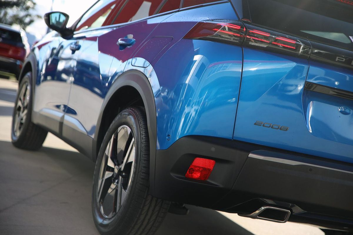 2023 Peugeot 2008 GT P24