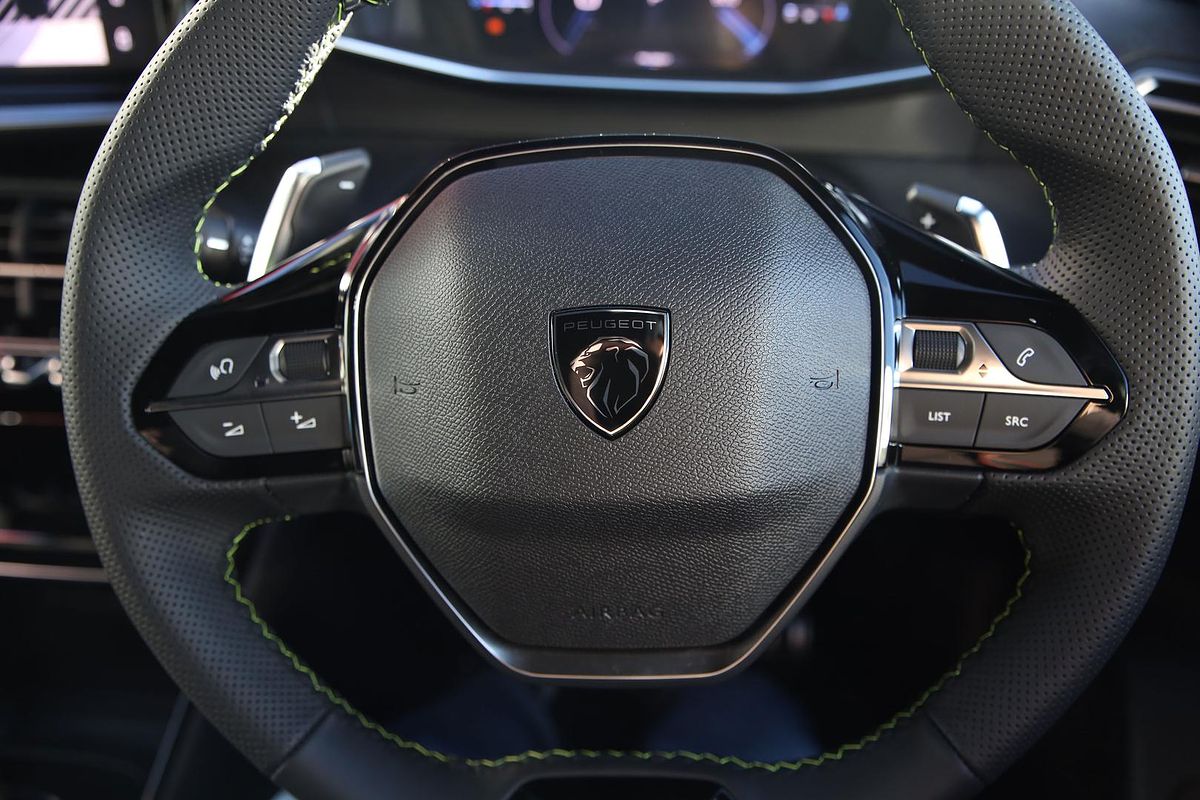 2023 Peugeot 2008 GT P24