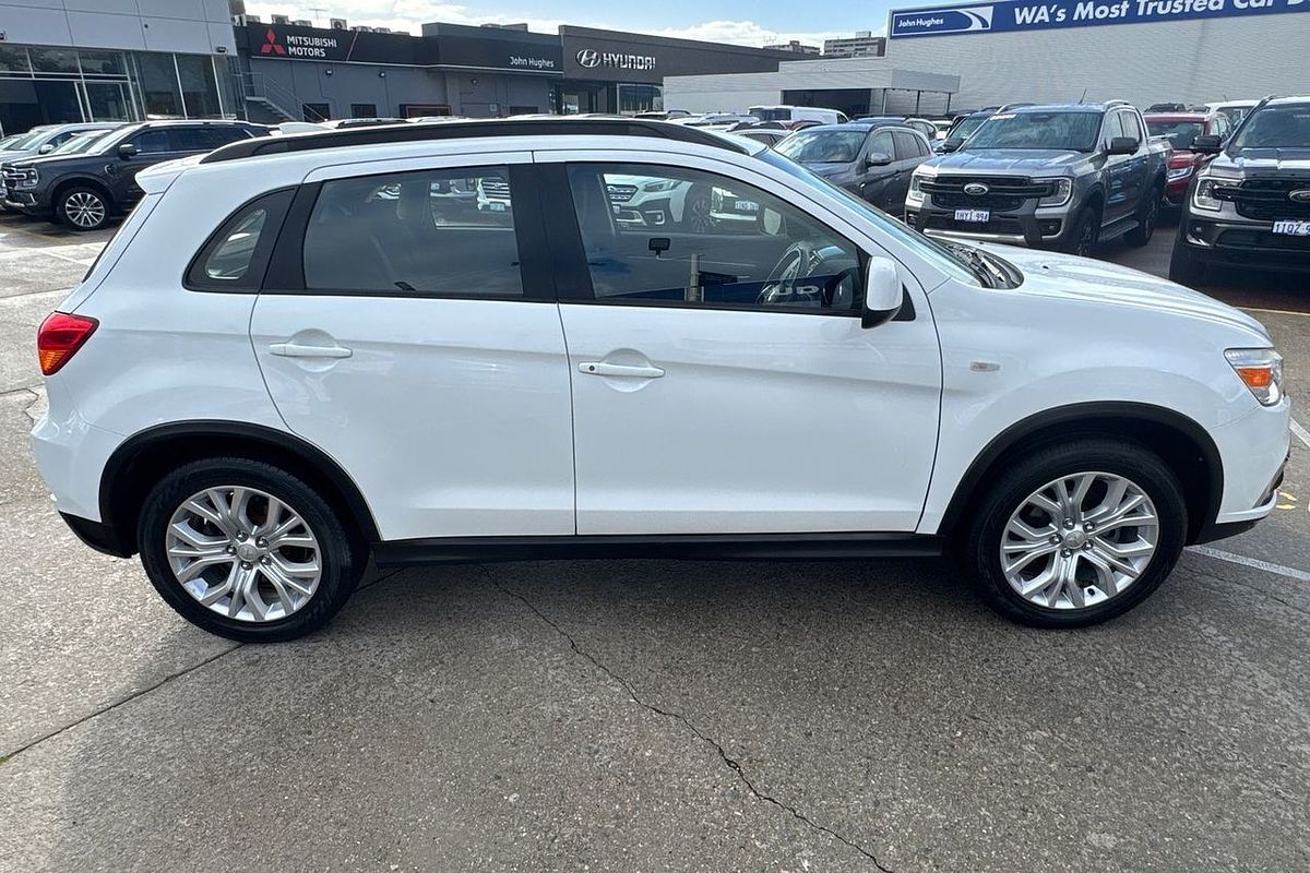 2019 Mitsubishi ASX ES XC