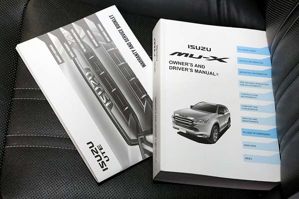 2023 Isuzu MU-X LS-T