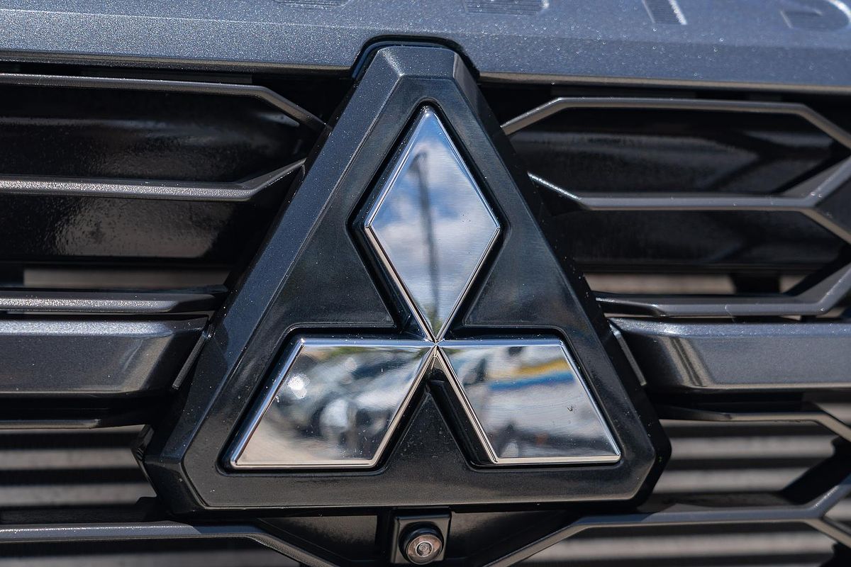 2024 Mitsubishi Triton GSR MV 4X4