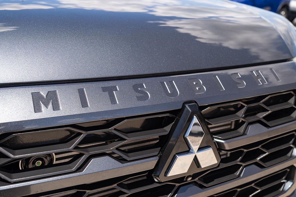 2024 Mitsubishi Triton GSR MV 4X4