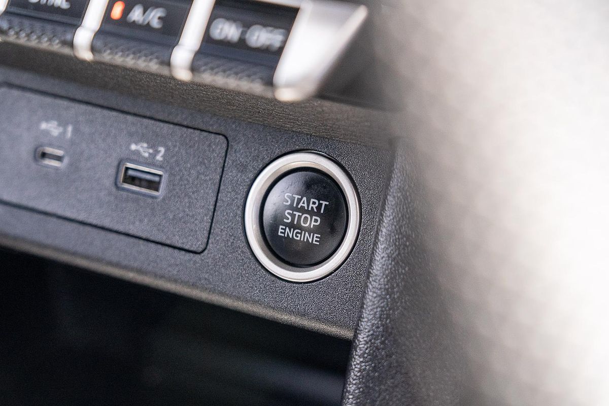 2024 Mitsubishi Triton GSR MV 4X4