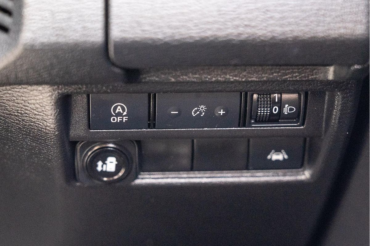 2024 Mitsubishi Triton GSR MV 4X4