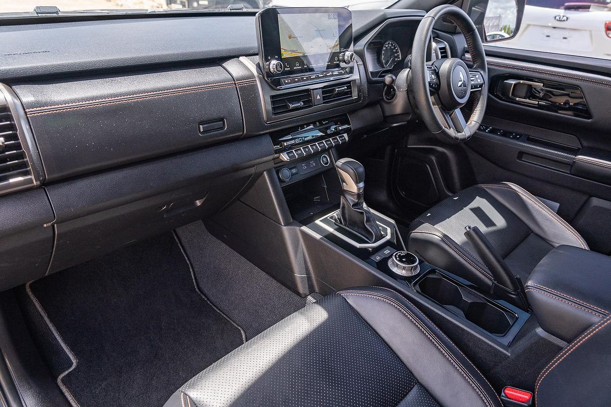 2024 Mitsubishi Triton GSR MV 4X4