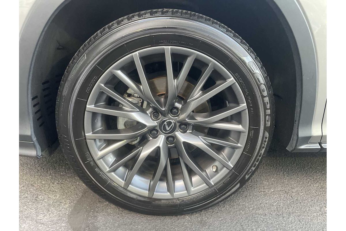 2022 Lexus RX F SPORT Handling