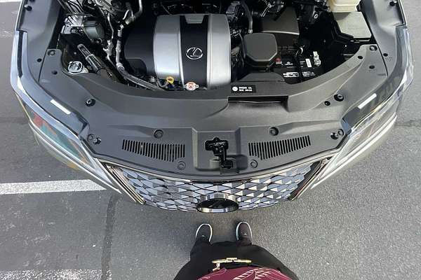 2022 Lexus RX F SPORT Handling