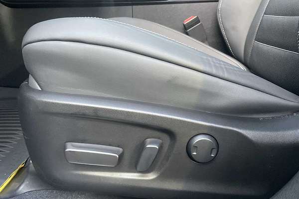 2022 Lexus RX F SPORT Handling