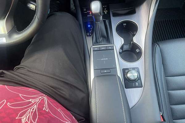 2022 Lexus RX F SPORT Handling