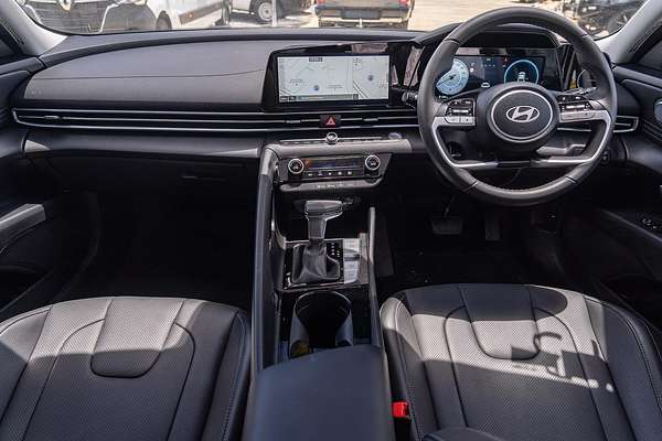 2024 Hyundai i30 Elite CN7.V2