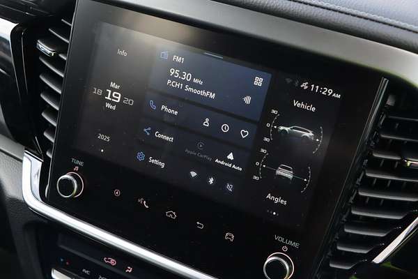 2025 Isuzu MU-X X-TERRAIN