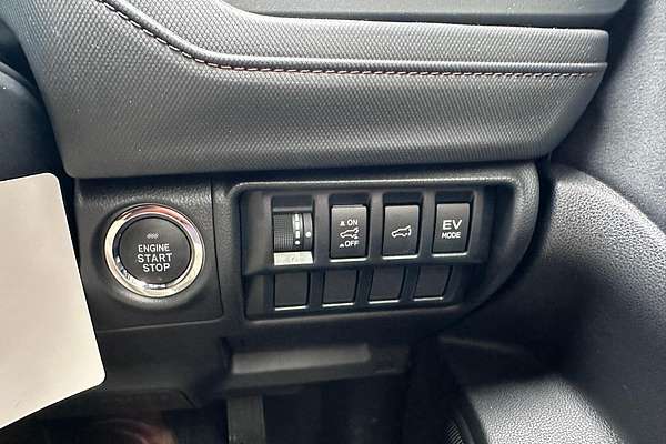 2025 Subaru Forester Hybrid Touring S6