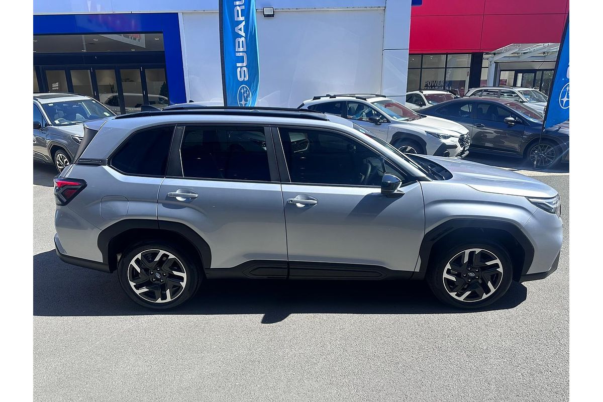 2025 Subaru Forester Touring S6