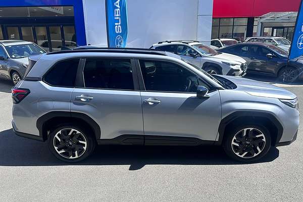 2025 Subaru Forester Touring S6
