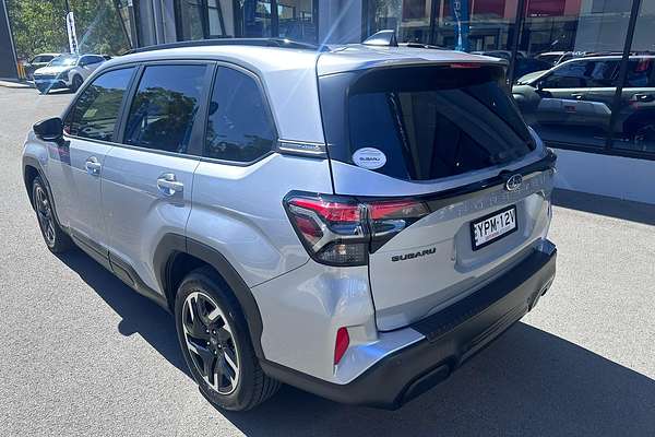 2025 Subaru Forester Touring S6