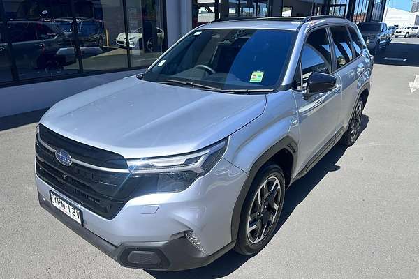 2025 Subaru Forester Touring S6