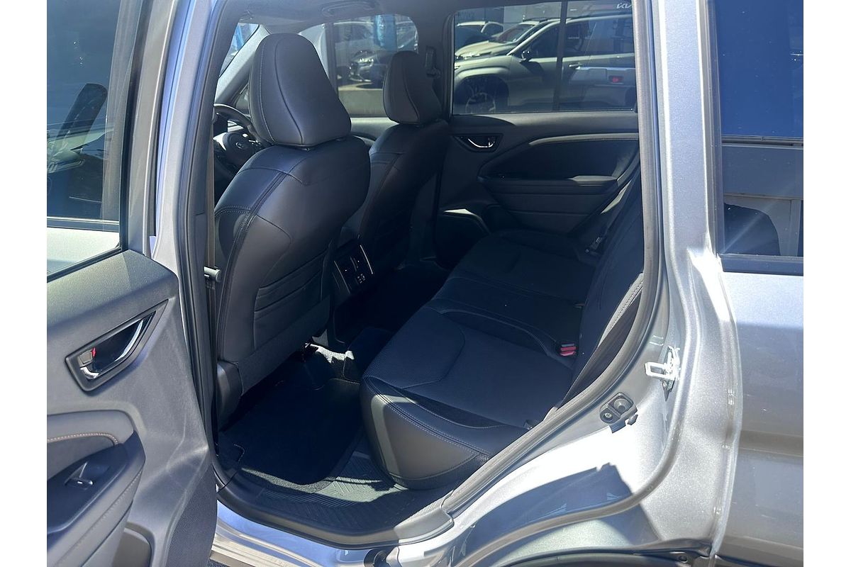 2025 Subaru Forester Touring S6