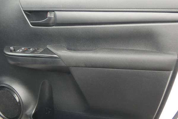 2019 Toyota Hilux Rugged X GUN126R 4X4