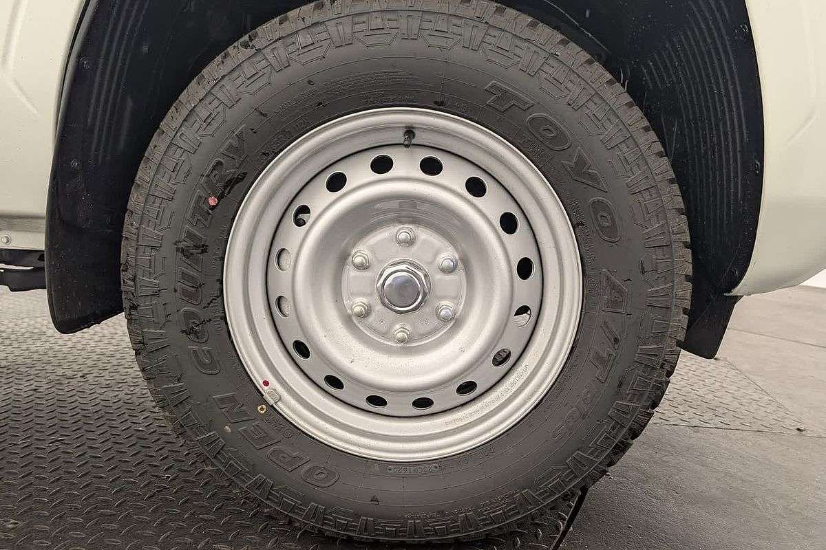 2025 Mitsubishi MV4W20