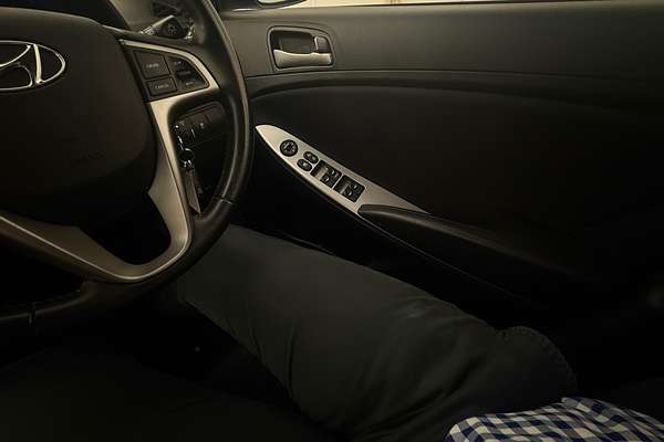 2018 Hyundai Accent Sport RB6