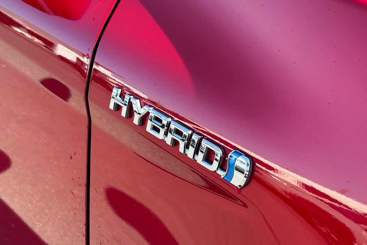 2024 Toyota Camry Ascent AXVH70R