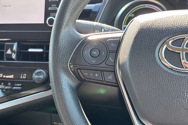 2024 Toyota Camry Ascent AXVH70R