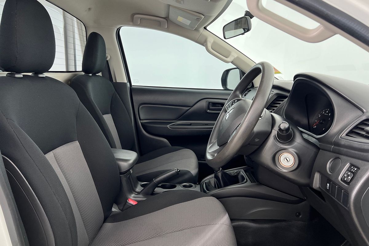 2021 Mitsubishi Triton GLX MR Rear Wheel Drive