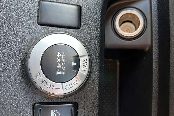 2010 Nissan X-TRAIL ST-L T31